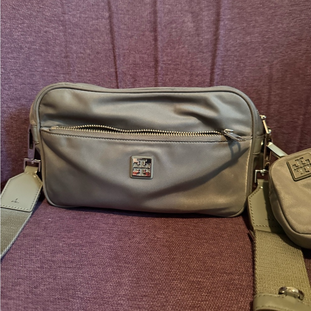 Tory Burch Virginia Shoulder Bag- Olive